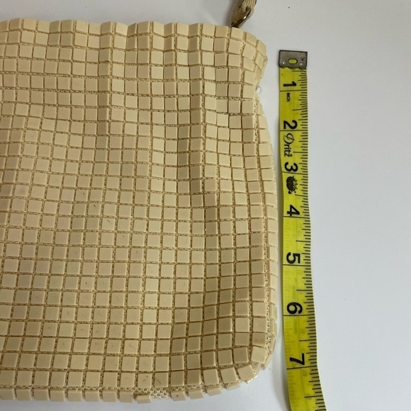 Vintage cream Chainlink Purse shoulder bag - Picture 6 of 11